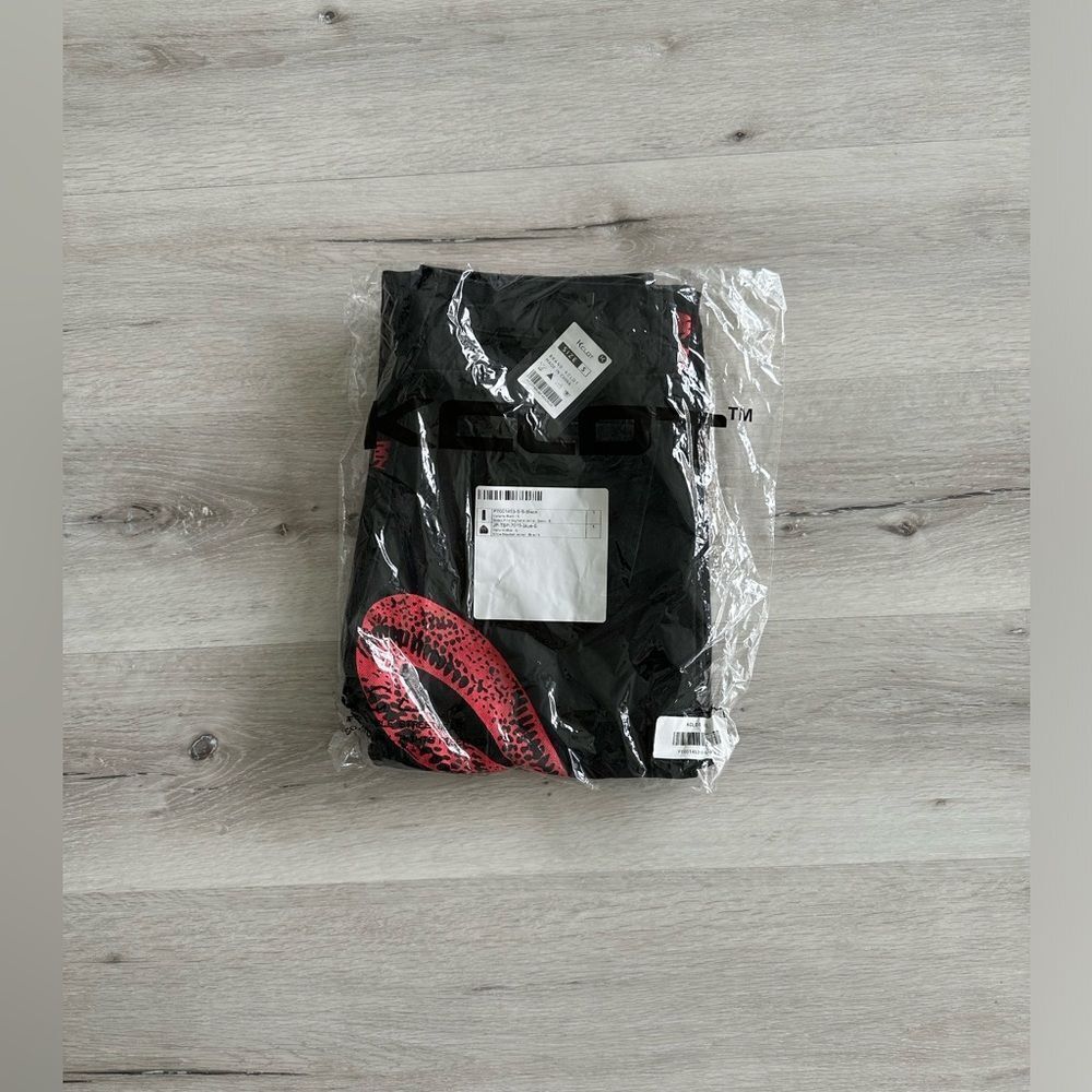 KClot Snake Print Boyfriend Jeans Black/Red S (28) NWT IN PACKAGE - Picture 5 of 7